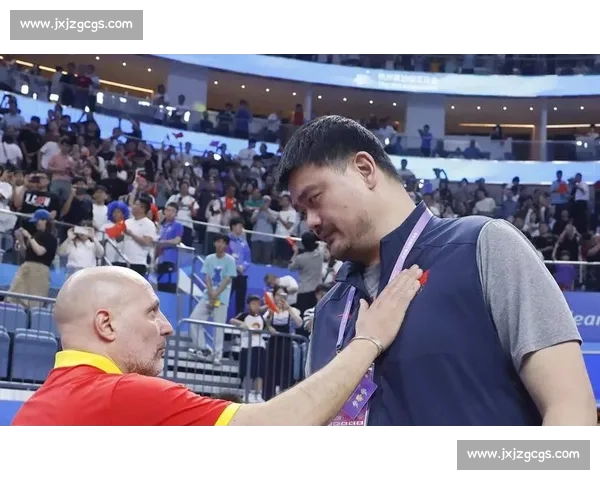 姚明领衔中国男篮对阵日本的荣耀之战回顾与启示赛场经典历史瞬间